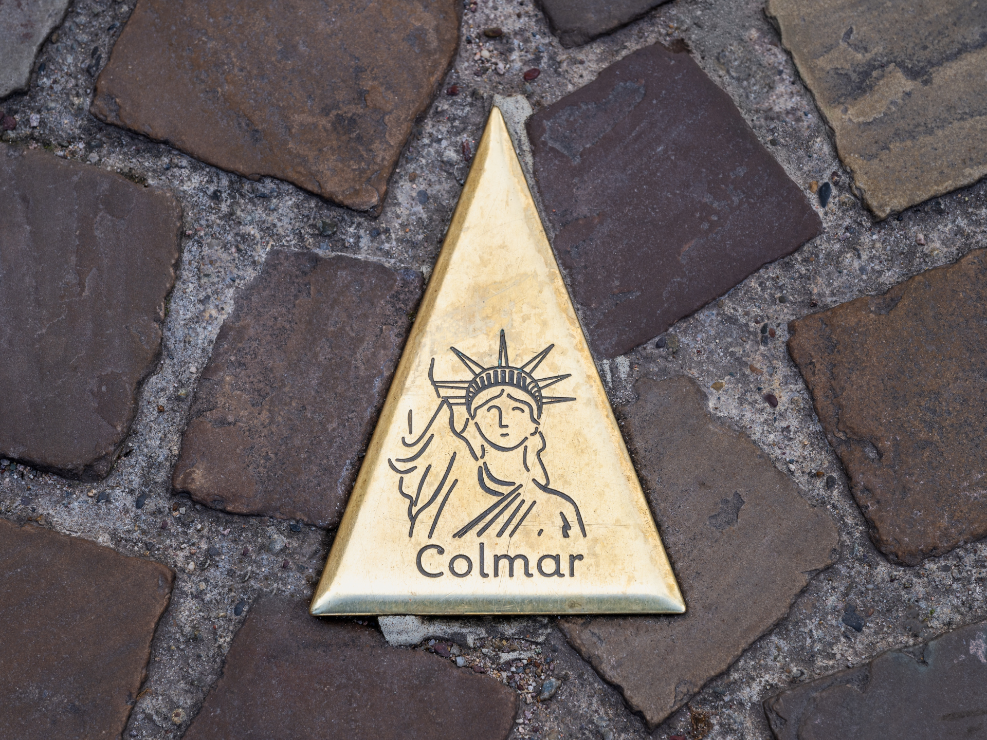 Les pierres qui veillent